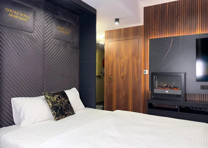 דירה Urban Golden Royal, Jacuzzi By The Window, Chilled Prosecco, Ps5, Free Garage, No Deposit *